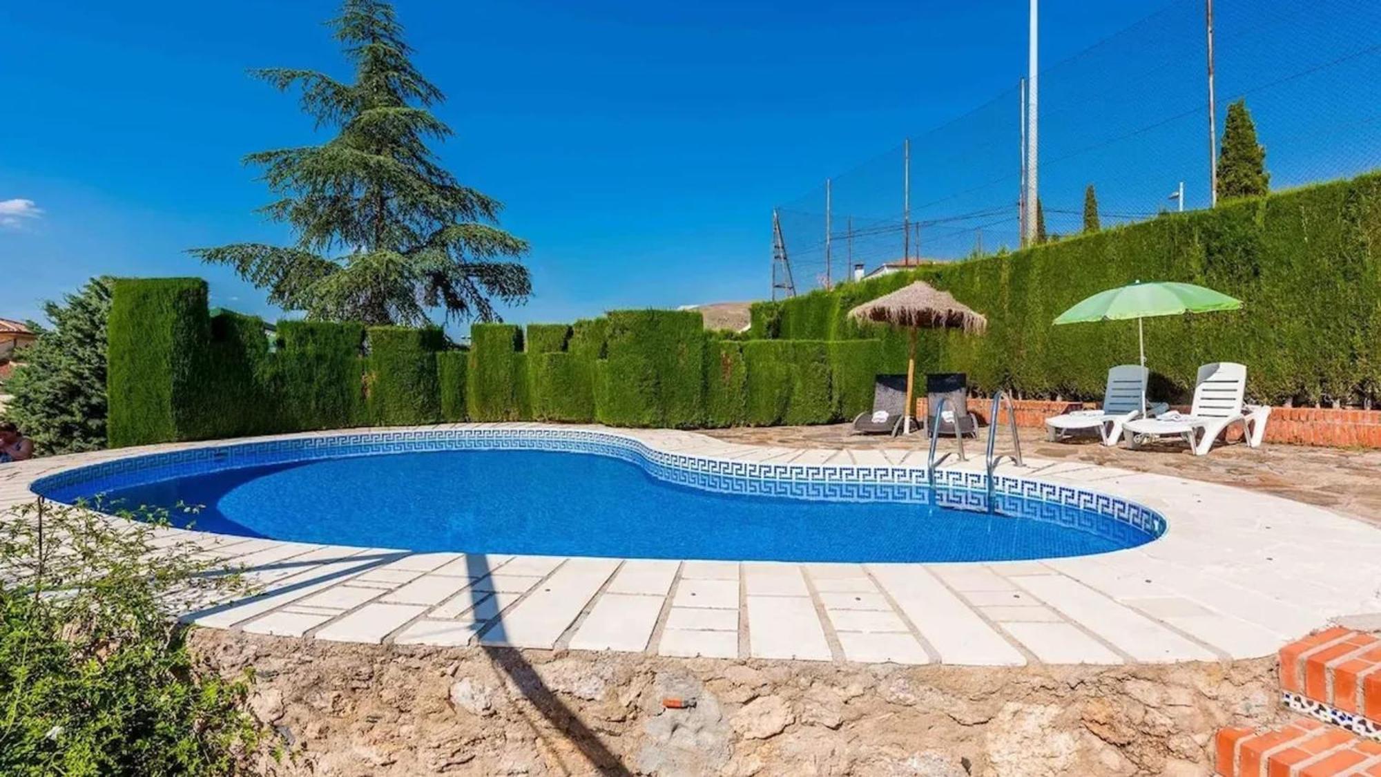 Spacious Villa With Private Pool In โมนาชิล ภายนอก รูปภาพ